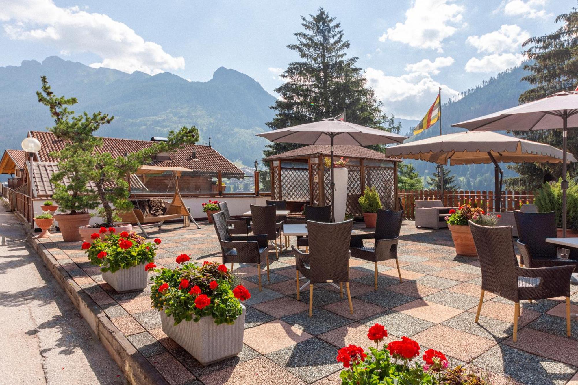 Monza Dolomites Hotel Моэна Экстерьер фото