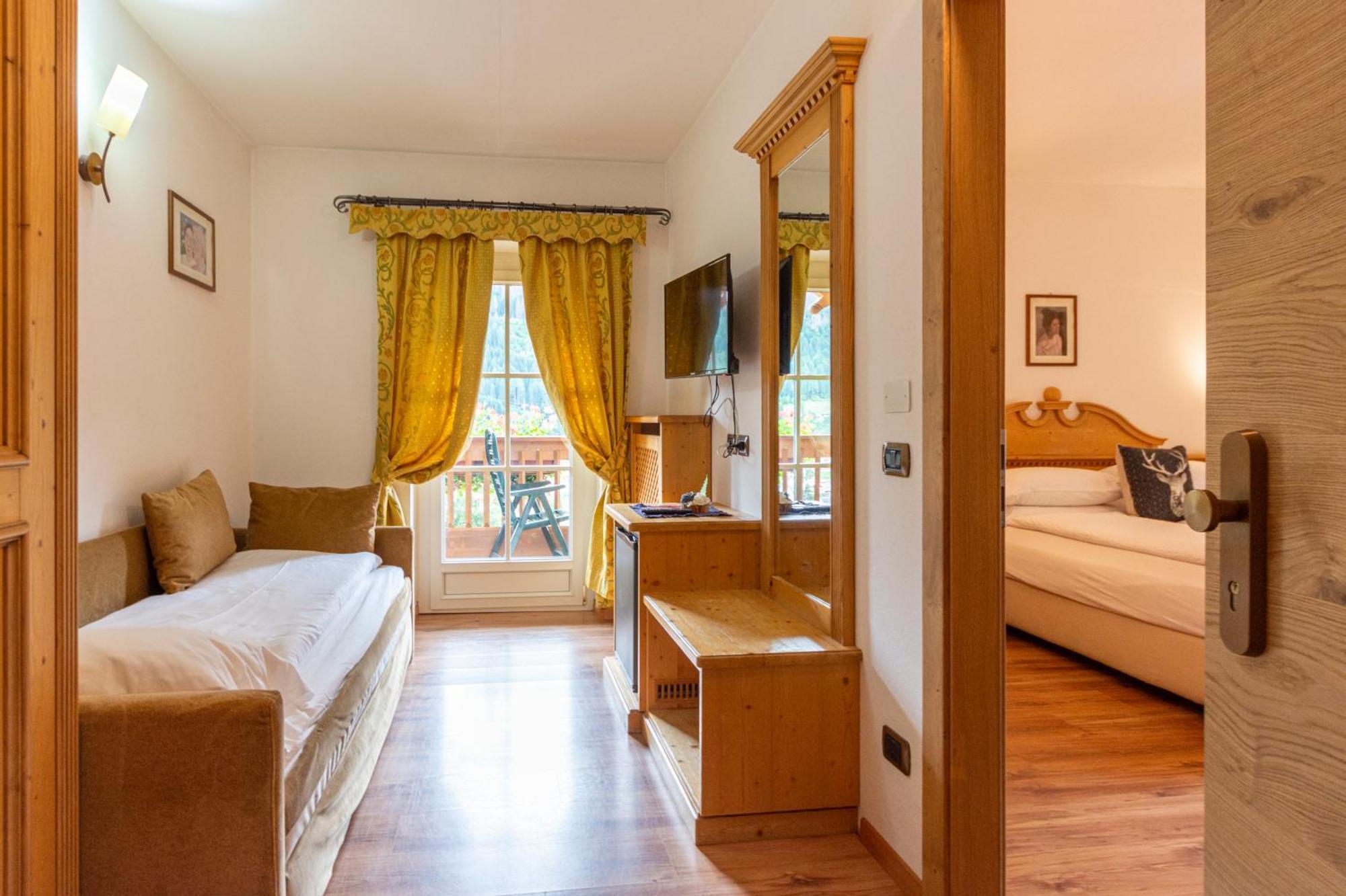 Monza Dolomites Hotel Моэна Экстерьер фото